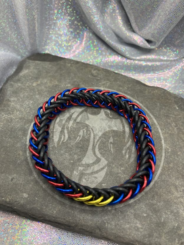 Polyamory Pride Stretch